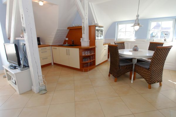  Müggenburger Weg 35  Wohnung oben rechts Zingst - Wohnzimmer