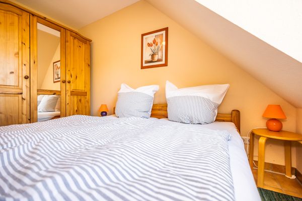  Neue Reihe 17 Wohnung Leuchtturm Zingst - Schlafzimmer