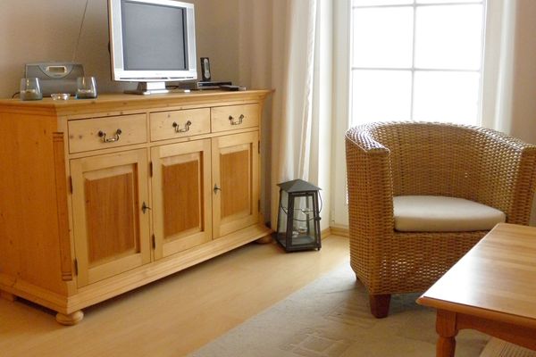  Fritz-Reuter-Straße Wohnung Sonnenuhr Zingst - Wohnzimmer