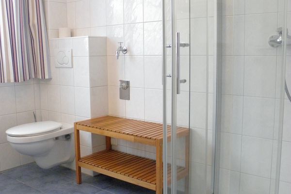  Fritz-Reuter-Straße Wohnung Sonnenuhr Zingst - Badezimmer