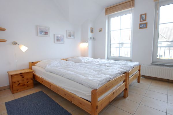  Neue Reihe 19a Haus Bodden & Meer Zingst - Schlafzimmer