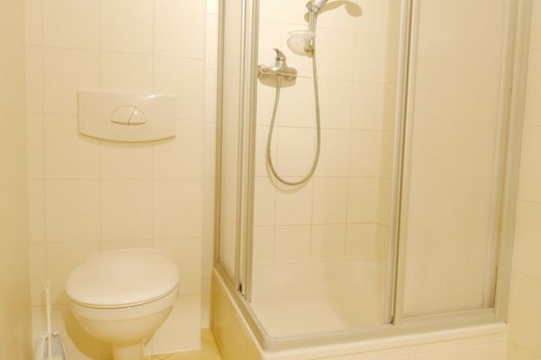  Neue Reihe 19a Haus Bodden & Meer Zingst - Badezimmer