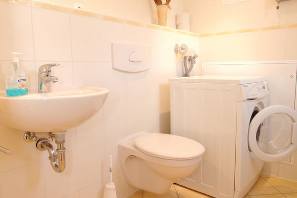  Neue Reihe 19a Haus Bodden & Meer Zingst - Badezimmer