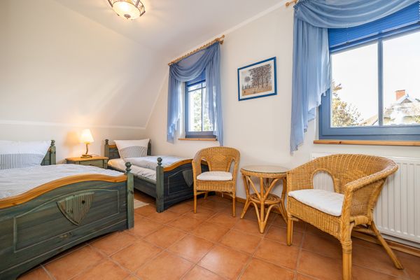  Neue Reihe 40  Haus Sonnenhof Zingst - Schlafzimmer