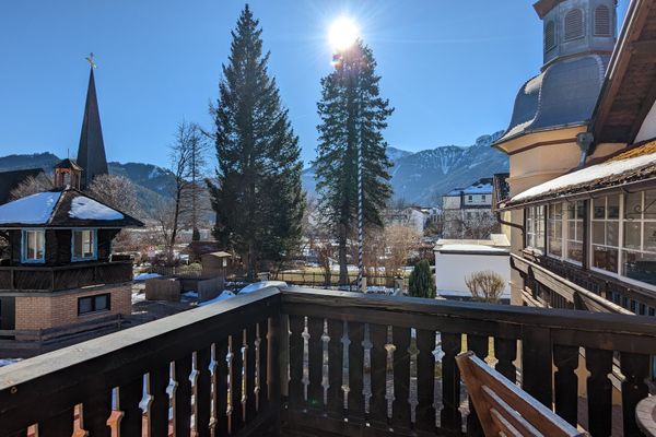 Alte Jagdschloss Ferienwohnung Krause Ferienwohnungen in Pfronten - Gartenblick