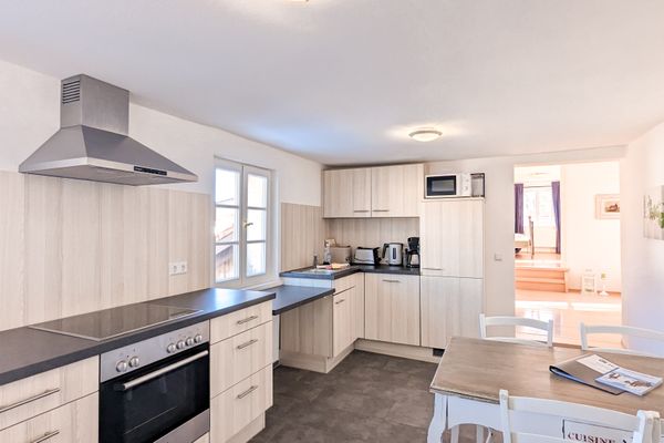 Alte Jagdschloss Ferienwohnung Krause Ferienwohnungen in Pfronten - Küche / Küchenzeile