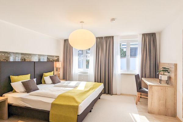  Ferienwohnung im Königswinkel Ferienwohnungen in Hohenschwangau - Schlafzimmer