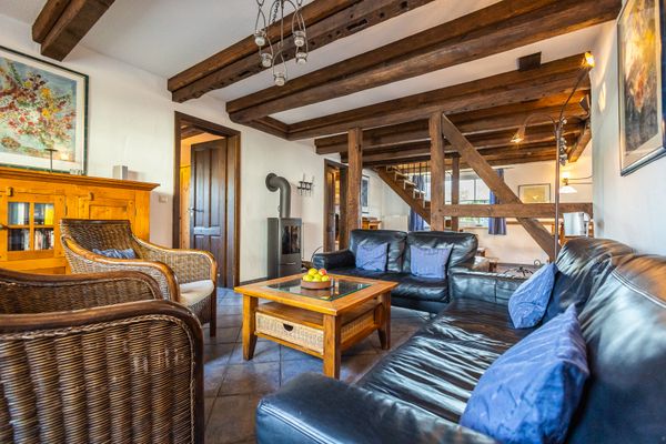  Rosenberg 38 Uriges Reetdachhaus Zingst - Wohnzimmer