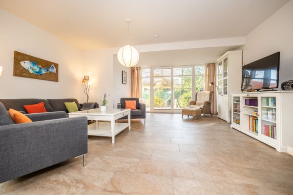  Rosenberg 24 Haus Deichrose Zingst - Wohnzimmer