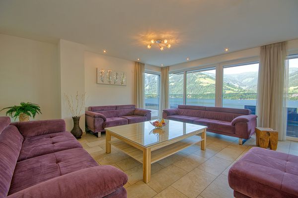 Alpin & Seeresort Penthouse 21 Zell am See - Wohnzimmer