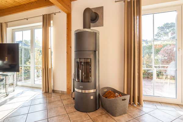  Rosenberg Haus 16a Zingst - Kamin-/Ofen