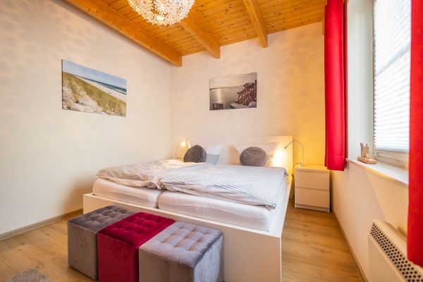  Rosenberg Haus 16a Zingst - Schlafzimmer