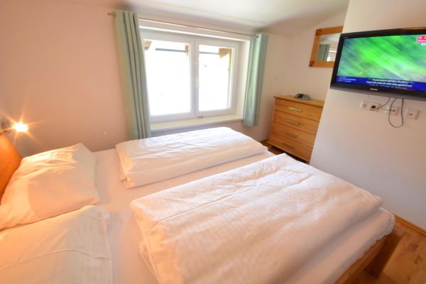 Florianiweg Penthouse Cooper Bad Gastein - bed