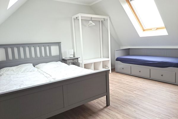  Zur Wellenwiese 22 Wohnung Kiebitz Zingst - Schlafzimmer