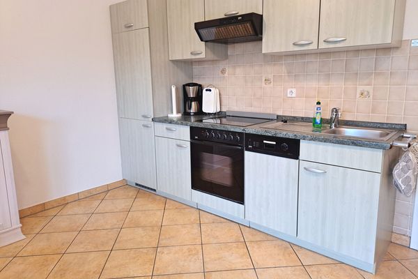  Zur Wellenwiese 22  Wohnung Sanderling Zingst - Küche / Küchenzeile