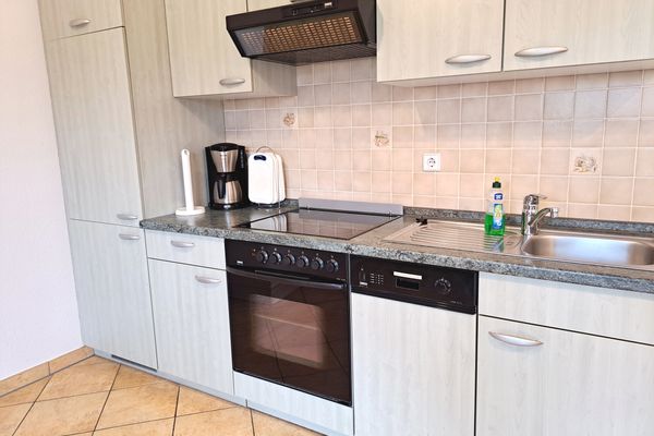  Zur Wellenwiese 22  Wohnung Sanderling Zingst - Küche / Küchenzeile