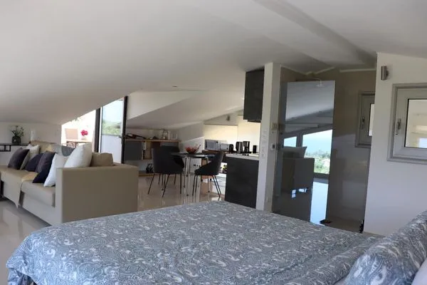 Wohnzimmer  Assini View