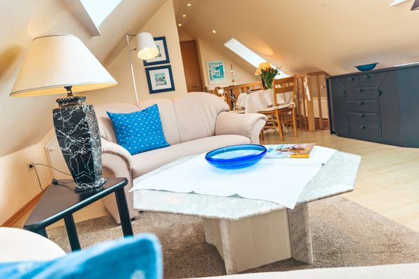  Gästehaus Röll - Wohnung 3  - Wohnzimmer