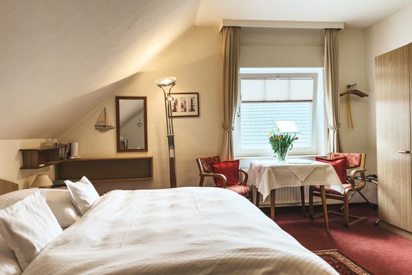  Gästehaus Röll - Studio 4  - Schlafzimmer