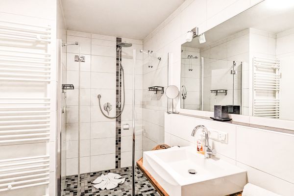  Ferienwohnung Dahoam 2.0 Ferienwohnungen in Füssen - Badezimmer