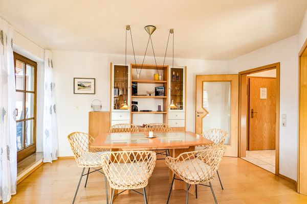  Ferienwohnung Schmölzer Ferienwohnungen in Roßhaupten - Wohnzimmer