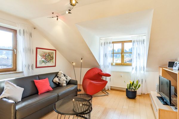  Ferienwohnung Schmölzer Ferienwohnungen in Roßhaupten - Wohnzimmer