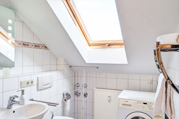  Ferienwohnung Schmölzer Ferienwohnungen in Roßhaupten - Badezimmer