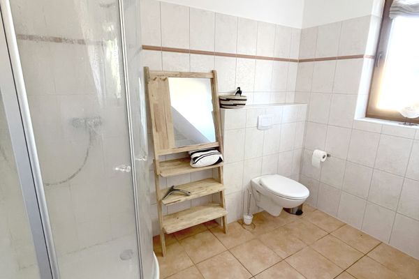  Darßer Weg 7 Wohnung 2 Zingst - Badezimmer