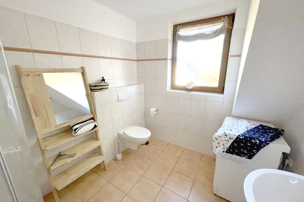  Darßer Weg 7 Wohnung 2 Zingst - Badezimmer