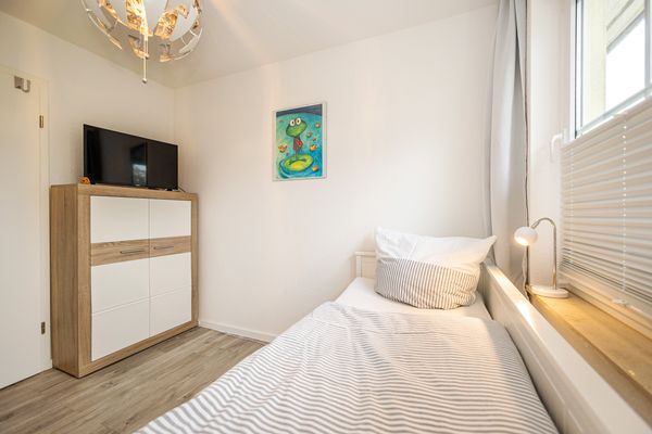  Störtebekerstrasse 10b Wohnung 2 Zingst - Schlafzimmer