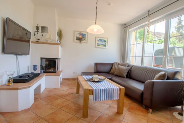  Mine Heimat Weg 11  Haus Seewolf Zingst - Wohnzimmer