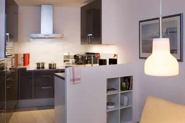 Küche in der Ferienwohnung Aalto in Wittdün auf Amrum Amrumer Welle Ferienwohnung „Aalto"