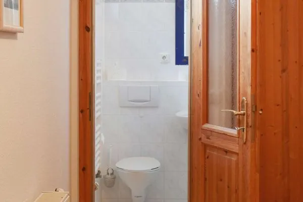 Gäste-WC Weisses Rössl Ferienwohnung Wellenreiter