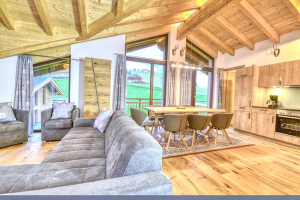  Chalet Maiskogel 13b  - Wohnzimmer