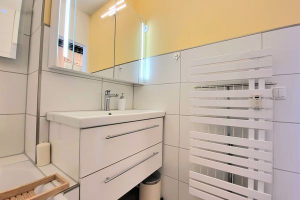  Ferienwohnung Bergblick Ferienwohnungen in Weissensee - Badezimmer