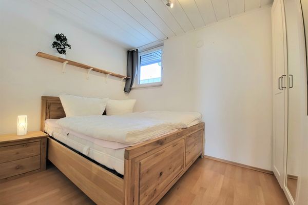  Ferienwohnung Bergblick Ferienwohnungen in Weissensee - Schlafzimmer