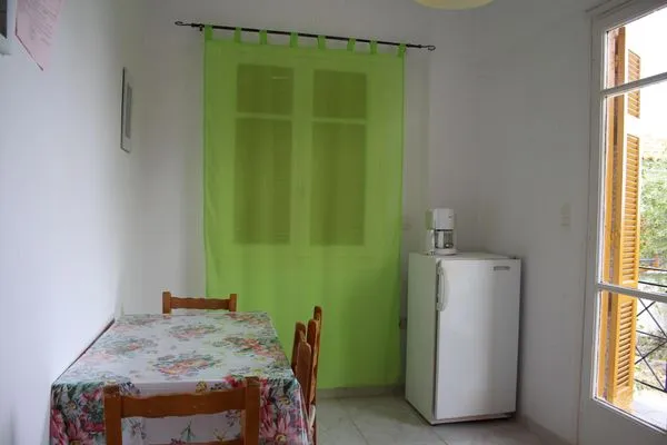 Kitchen  Spourgitis 3a