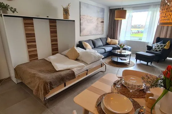 Schlafmöglichkeiten im Schrankbett Haus Richthofenstraße 20 e Ferienwohnung Glück Ahoi