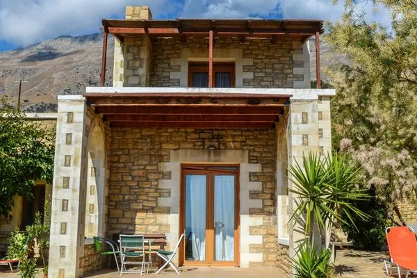 Main view  Petra-Mare 3