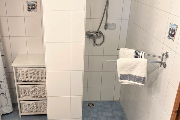 FERIENWOHNUNGEN IM TÖPFERWEG Ferienwohnung Tine Ostseebad Ahrenshoop - 