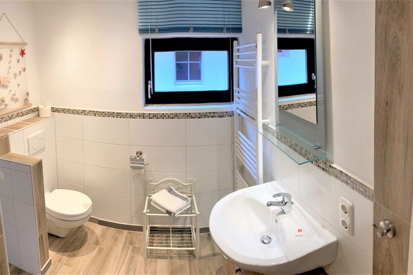 FERIENWOHNUNGEN IM TÖPFERWEG Doppelhaushälfte Mia Ostseebad Ahrenshoop - 