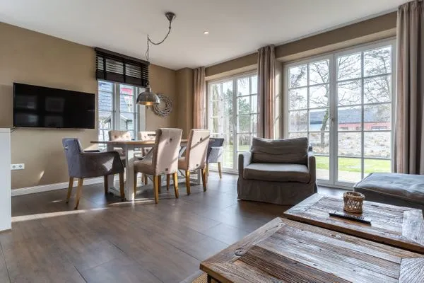 Dorf Domizil Reetdachhaus Reetkate SPO Dorf - 