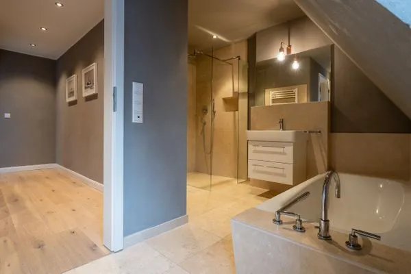 Dorf Domizil Ferienhaus Dorfremise SPO Dorf - 