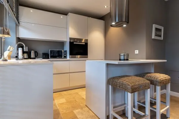 Dorf Domizil Ferienhaus Dorfremise SPO Dorf - 