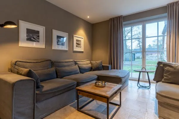 Dorf Domizil Ferienhaus Dorfremise SPO Dorf - 