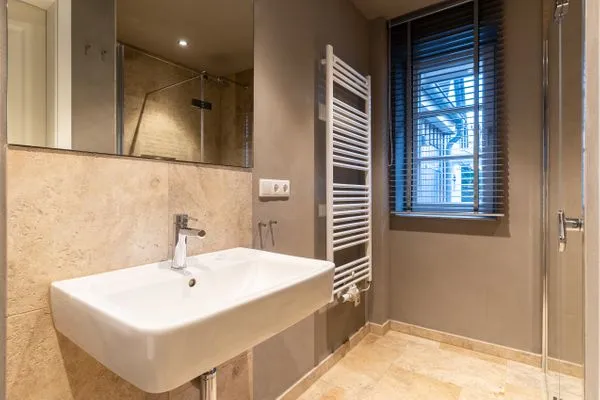 Dorf Domizil Ferienhaus Dorfremise SPO Dorf - 