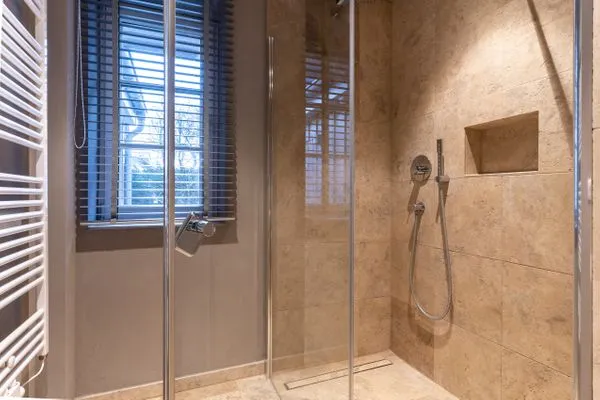 Dorf Domizil Ferienhaus Dorfremise SPO Dorf - 