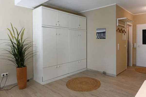 Wohnraum mit Schrankbett Haus Bahnhofstraße 11a Ferienwohnung 7