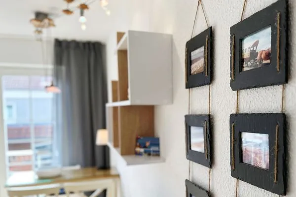 Wohnzimmer der Ferienwohnung Südspitze 18/6 Meerblick in Wittdün auf Amrum Haus *Südspitze 18* Ferienwohnung Südspitze 18/6 - Meerblick