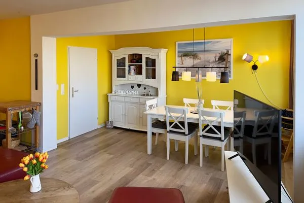 Essbereich der Ferienwohnung "Willkommen bei den Hartmanns" in Wittdün auf Amrum Haus Nordenlicht Ferienwohnung „Willkommen bei den Hartmanns"